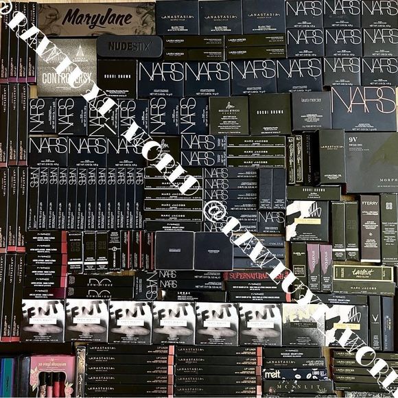 THE BIGGEST BEST HIGH END MYSTERY MAKEUP BOX 2X+ MSRP VALUE GIFTS SURPRISES BNWT - Picture 9 of 16